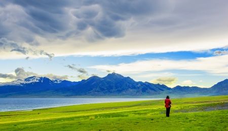 新疆旅游指南--多角度感受新疆的山水美景和人文万象